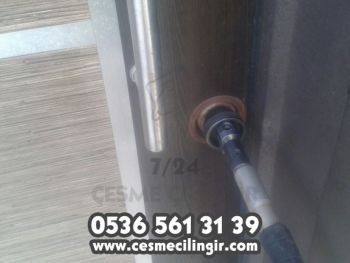 Çeşme Alaçatı Rozetli Çelik Kapı Açma Multi-lock Güvenlikli Barel Değiştirme